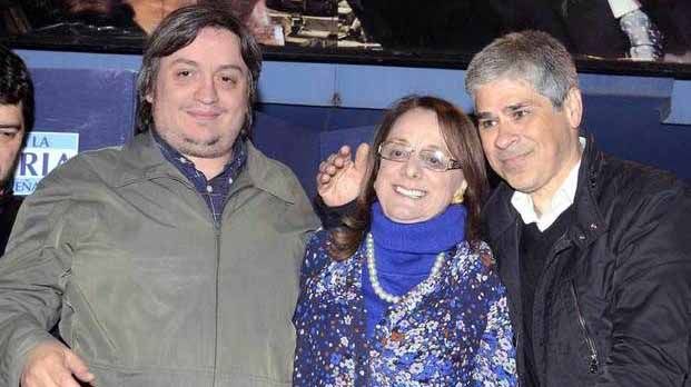 Pablo González, Alicia Kirchner y Máximo.