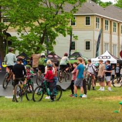 Betonville es una ciudad ideal para los amantes de las bicicletas, ya sea recreativos o deportistas amateurs o profesionales. 