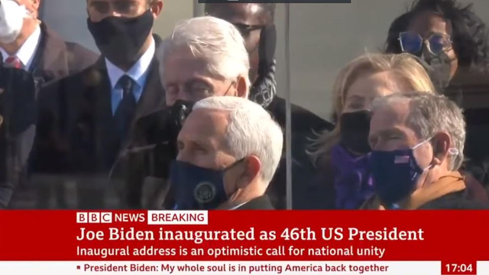Bill Clinton se queda dormido en el discurso de Joe Biden