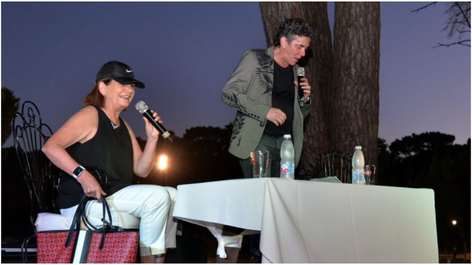 Patricia Bullrich presentó junto a Maximiliano Guerra su libro en Pinamar.