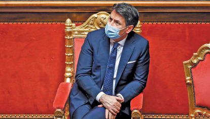 Solo. En el Senado le costará aprobar sus iniciativas.