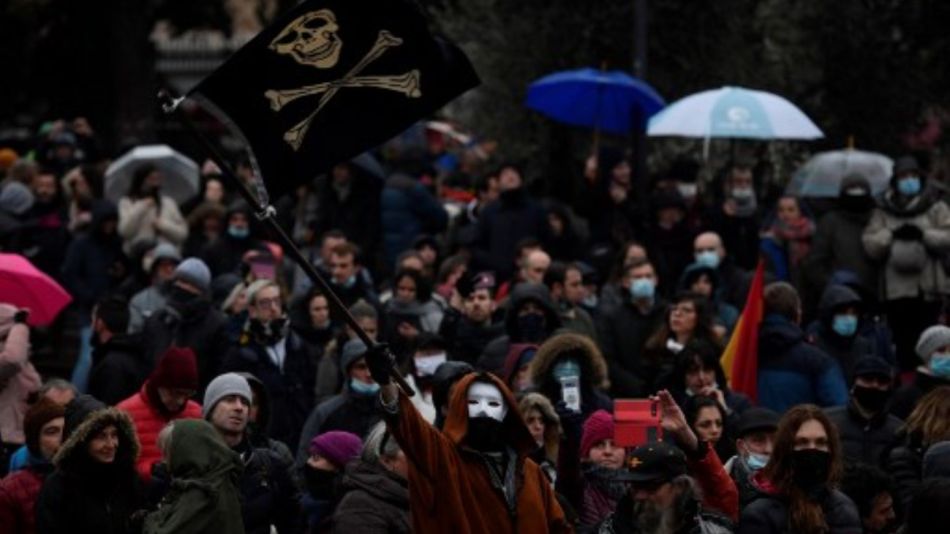 madrid españa protesta restricciones covid g_20210123