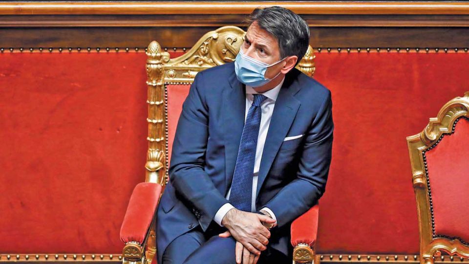 Solo. En el Senado le costará aprobar sus iniciativas.