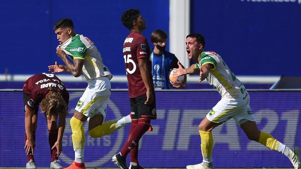 Campeón. Defensa y Justicia celebró en Córdoba su primer título: la Copa Sudamericana 2020.