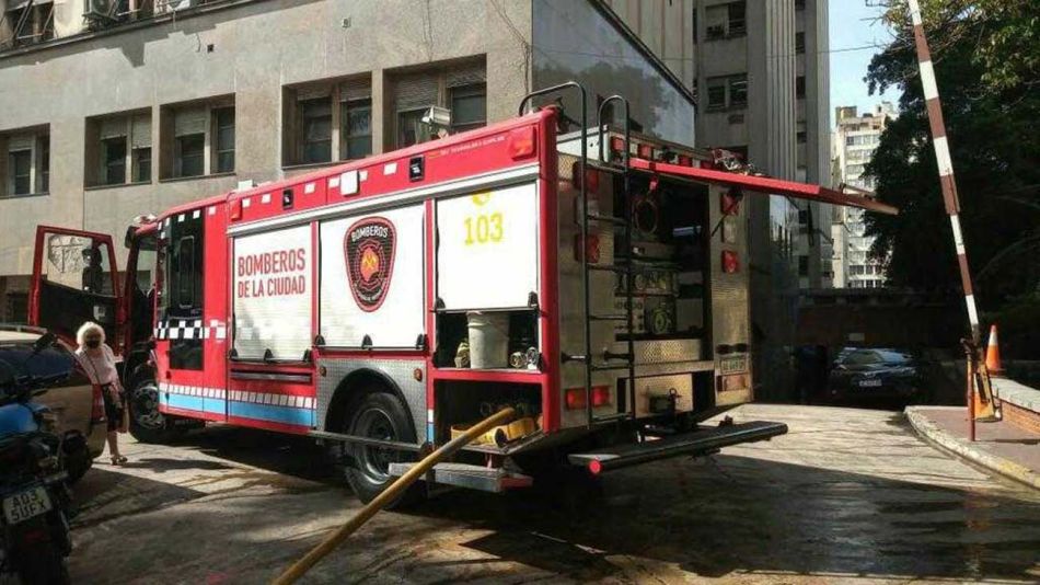 incendio en Htal. de Clinicas 20210126