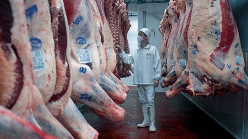 Carne precios esenciales