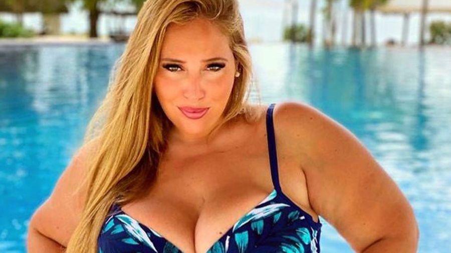 “Muchos creen que venden ‘talles grandes’ porque hacen remeras que son carpas. Cuando lancé mi marca decidí hacer ropa con forma, que también marque las curvas de las gorditas”.