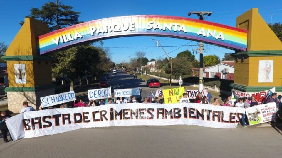 RESISTENCIA. Tras el anuncio de la instalación los vecinos acudieron a la Justicia y se manifestaron