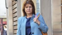 20210131_patricia_bullrich_escayola_g