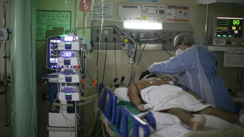 El sistema de salud de Manaos, la capital de Amazonas, colapsó a mediados de enero tras el aumento de casos de covid-19.