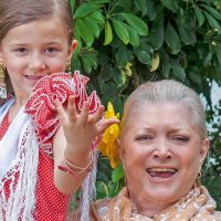 LAS PAL: UNIDAS  POR LA TRADICION