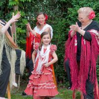 LAS PAL: UNIDAS  POR LA TRADICION