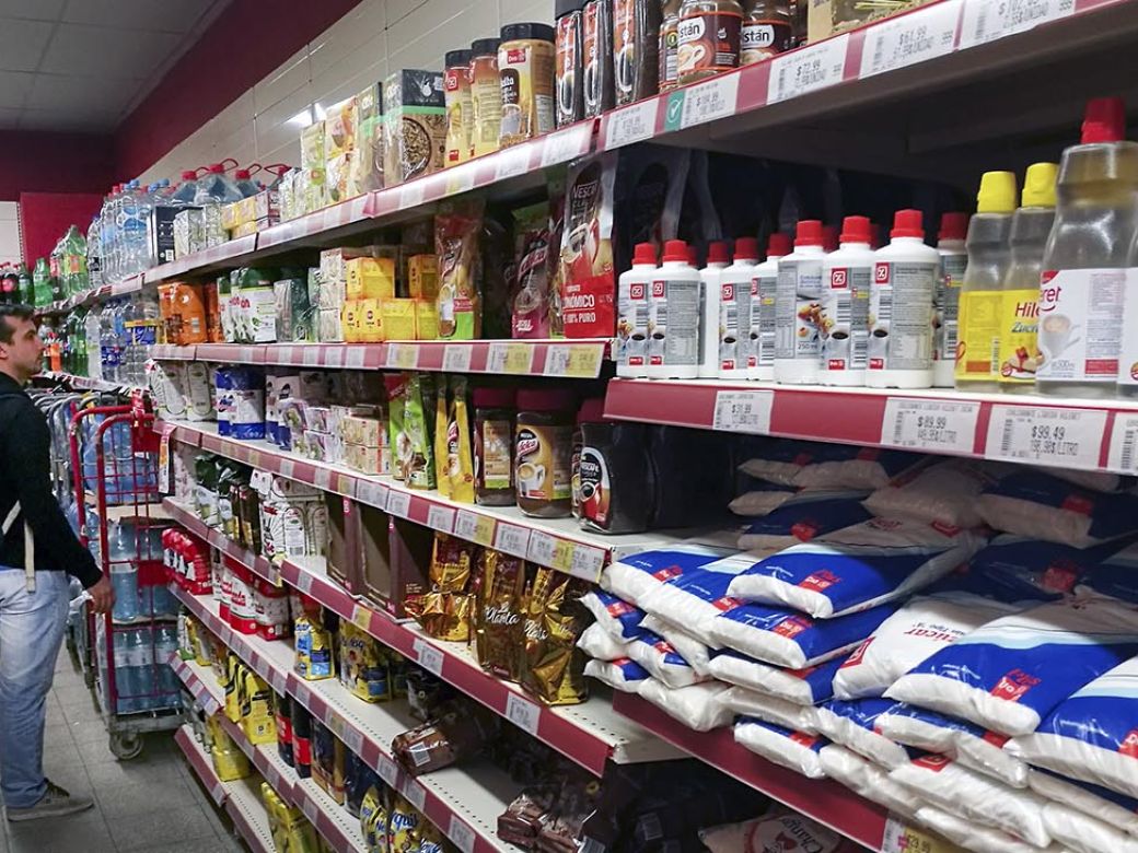 Ley de Góndolas: supermercados deberán entregar un plano con la disposición  de productos | Perfil