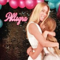 Nicole Neumann y Allegra Cubero