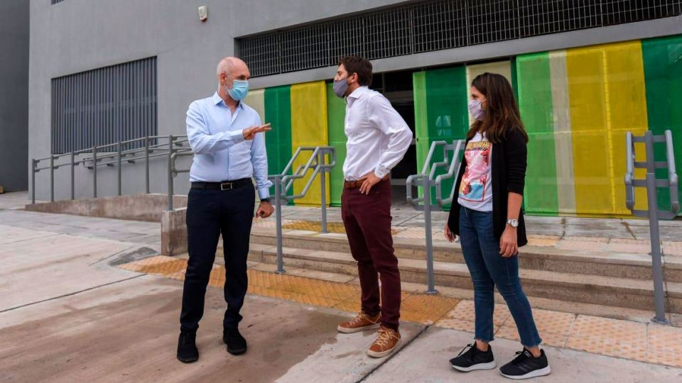 El jefe de Gobierno porteño Horacio Rodríguez Larreta durante una recorrida.
