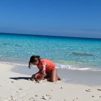 Entre yates y playas paradisiacas: Las exóticas vacaciones de Verónica Lozano y Analía Franchín