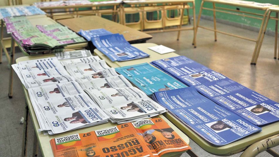 Cuarto oscuro. Las boletas de las PASO, a la elección general.