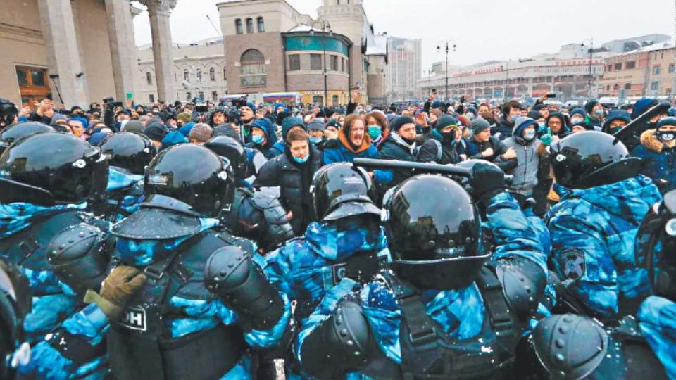 Protestas. Moscú acusó a diplomáticos europeos de participar.