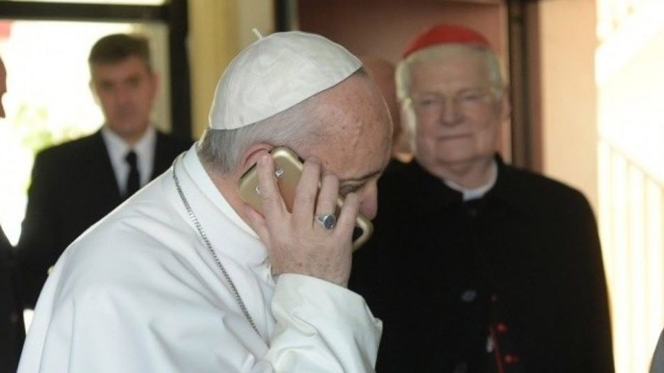 El Papa llamó a Isabel Perón para felicitarla por su cumpleaños