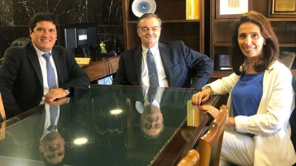 GESTIONES. En marzo de 2020, el presidente del Consejo de la Magistratura Alberto Lugones recibió a Facundo Zapiola y Cristina Giordano para tratar la puesta en funcionamiento del TOF3. Sigue pendiente.