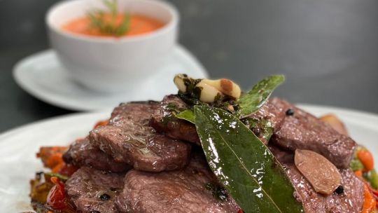 Carne especiada y otros manjares