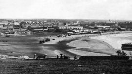 La Feliz fue fundada el 10 de febrero de 1874 por Patricio Peralta Ramos.