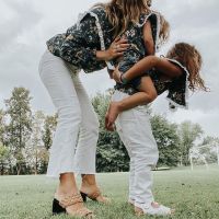 La China Suárez, Rufina y Magnolia: dos generaciones, un mismo look