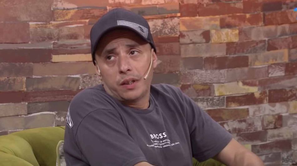 El Dipy criticó otra vez al gobierno por la gestión de las vacunas.
