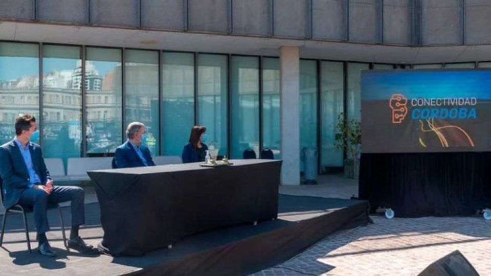 SERVICIO CLAVE. La nueva Agencia de Conectividad deberá gestionar para resolver un servicio declarado básico, como es el acceso a Internet