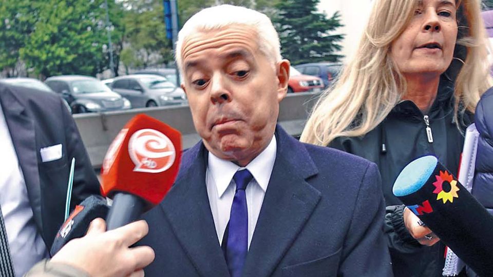Investigado. Por su abiertamente costoso estilo de vida.