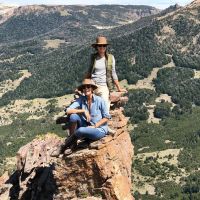 Juliana Awada en la Cordillera de lo Andes: Alta montaña, amigos y cabalgatas