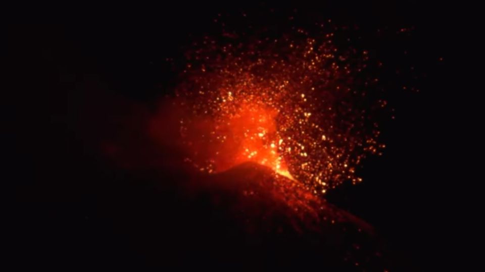 volcán etna italia