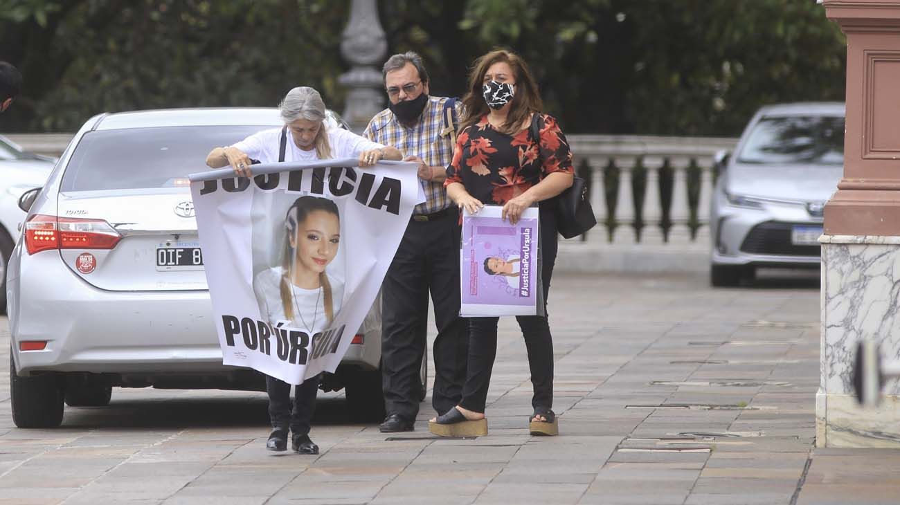 Patricia Nasutti, la madre de Ursula, la joven asesinada a puñaladas por su ex novio en Rojas.