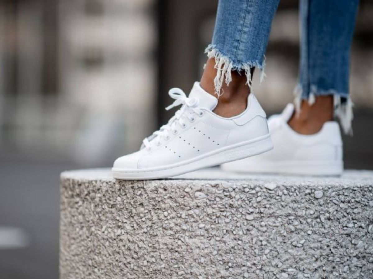 Marie Claire | Stan Smith cumple 30 años: las zapatillas blancas más  vendidas del mundo se reinventan