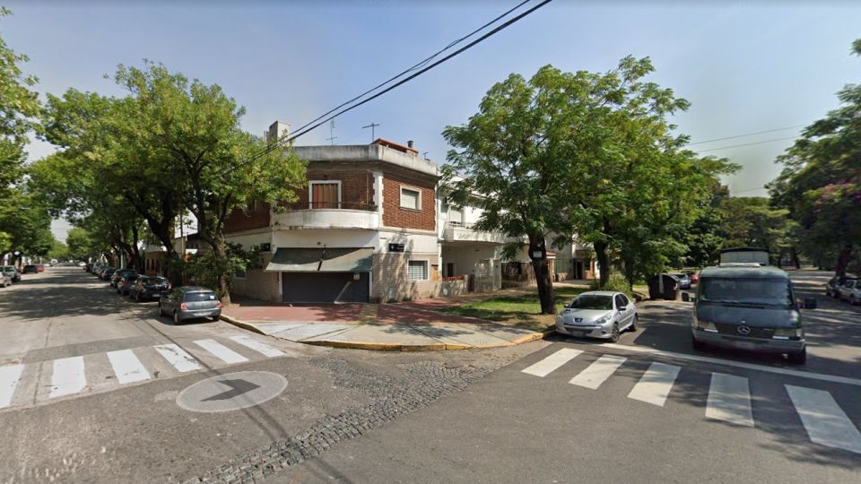 El hecho se registró alrededor de las 20.30 en la esquina de las calles California y Río Limay.
