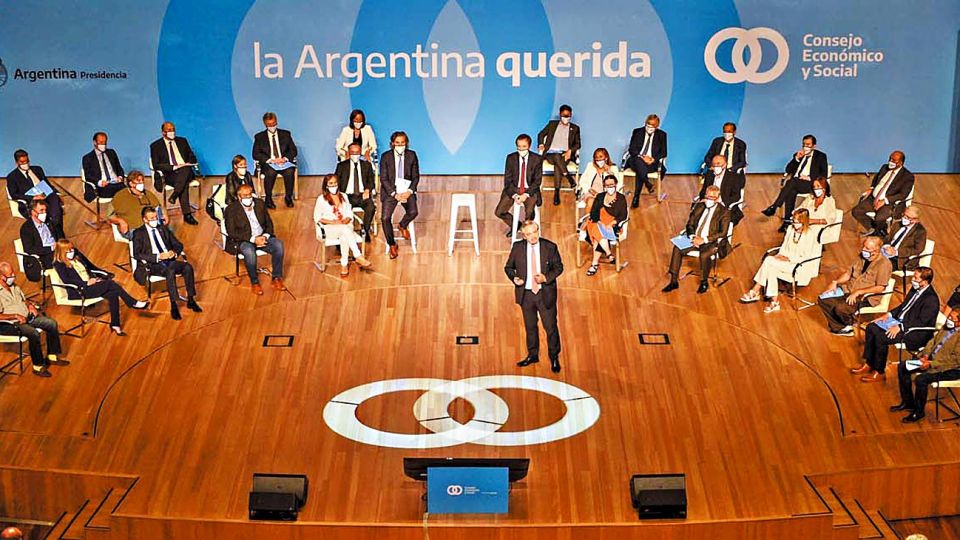 Presentación. El Presidente pidió que todos estén representados, pero no hubo opositores.