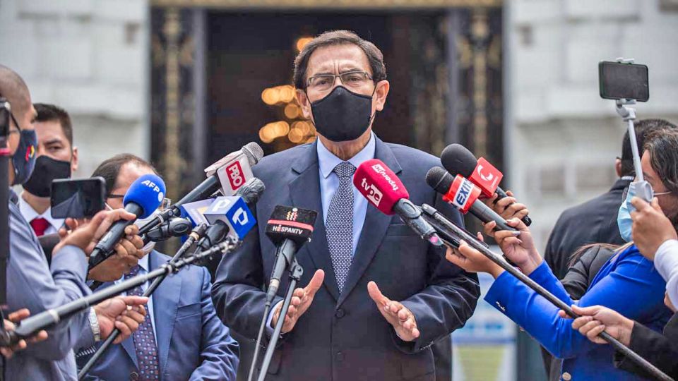 Ex mandatario. Martín Vizcarra explicó que había sido parte de los tests, pero fue desmentido.
