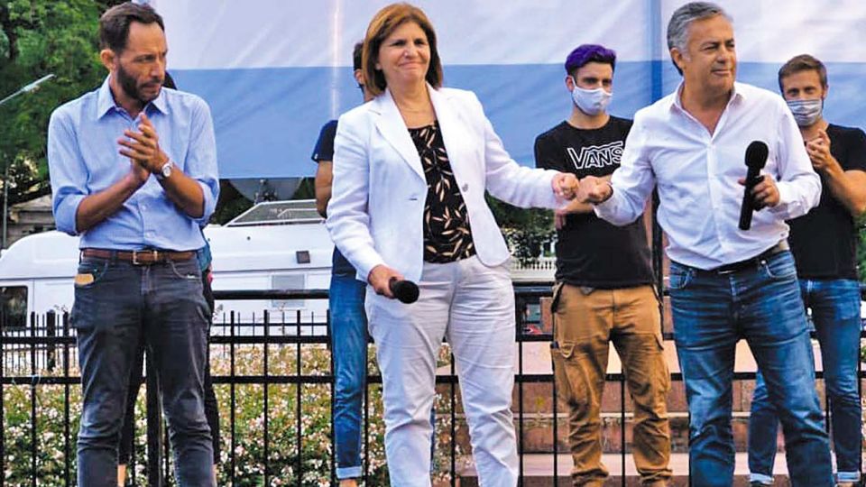 Comunicado. Ferraro, Bullrich y Cornejo firmaron un texto donde hablan de “inmoralidad e hipocresía”.
