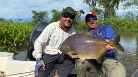 En esta oportunidad, el guía Javier Enrique junto a su hijo Agustín y un grupo de pescadores hicieron una pesca ejemplar.
