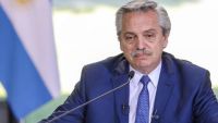 Alberto Fernández recibió el golpe del escandalo de las "Vacunas VIP" en las encuestas