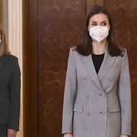 LETIZIA: REINA “CAMALEONICA” 