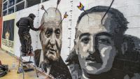 Las protestas españolas hacen tambalear a la monarquía