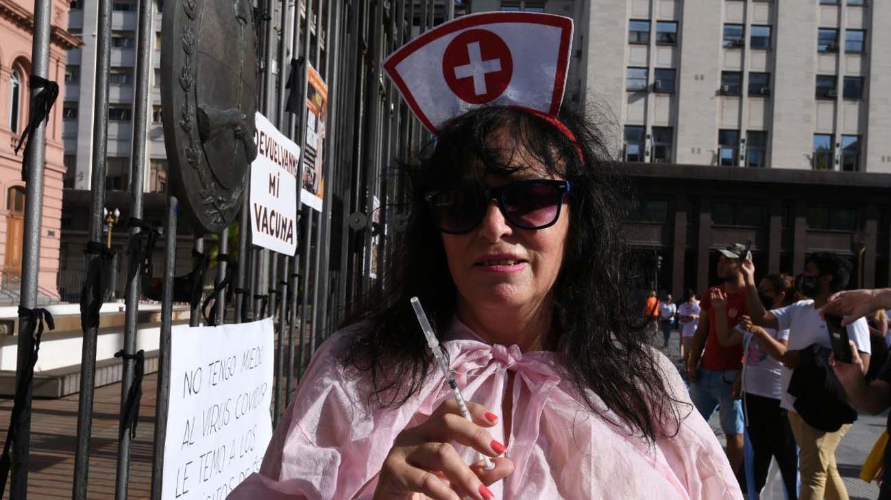 27 F desde plaza de Mayo