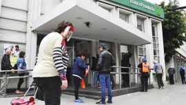 Vuelven a exigir la "fe de vida" a los jubilados: cómo hacer el trámite banco por banco