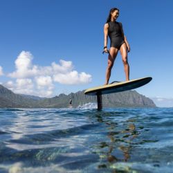 Las Fliteboard Series 2 son las tablas de surf con hidroalas más avanzadas del mundo.