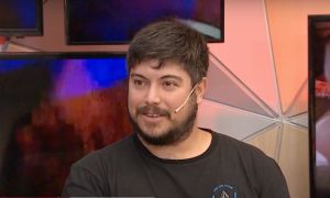 Leandro Báez dijo que el kirchnerismo "se acordó tarde" de defender a Lázaro