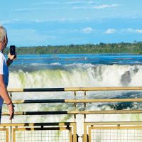 MARLEY Y MIRKO EN LAS CATARATAS DEL IGUAZU