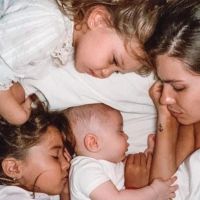 La China Suárez y sus hijos