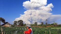 la erupción del volcán Sinabung 20210303