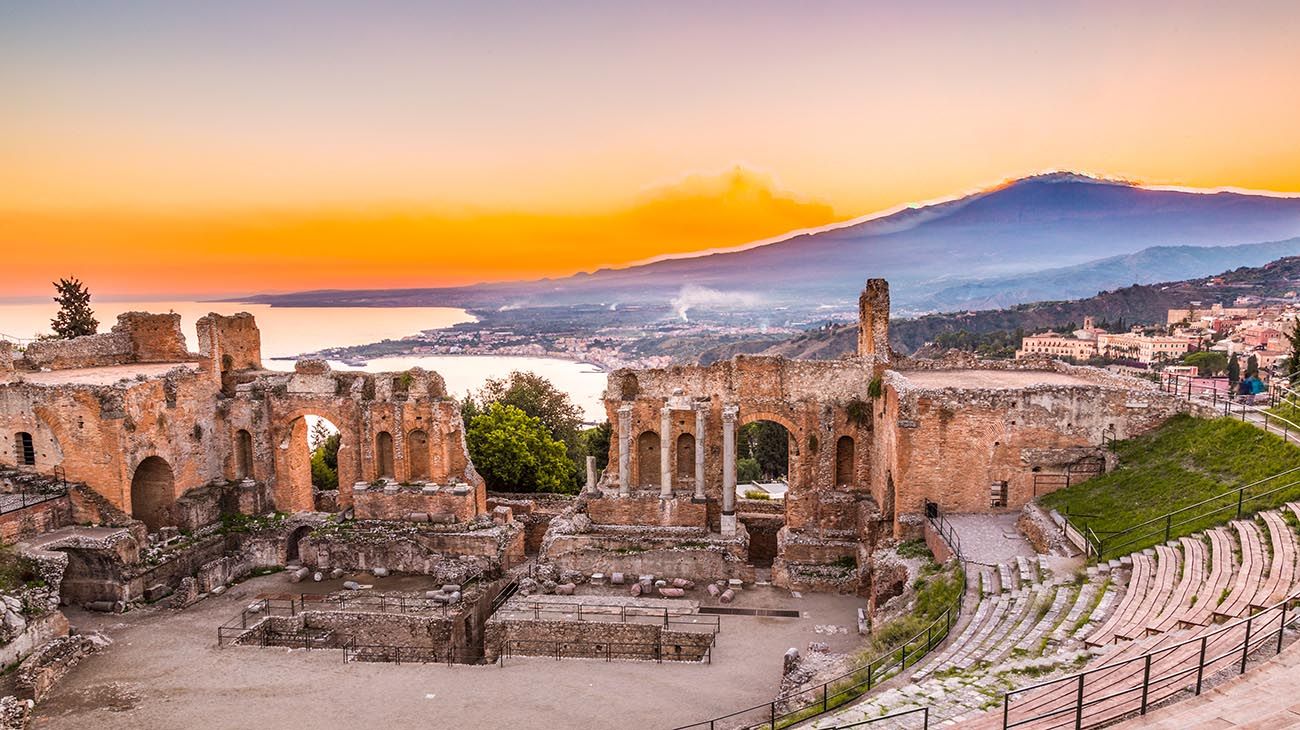 El pueblito de Randazzo, en Catania, Sicilia